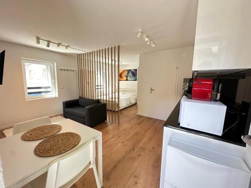 Private & Shared Stays in Lausanne main photo