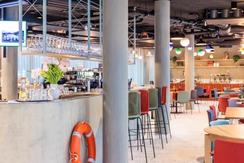 ibis Styles Bern City - Food and beverages - 4