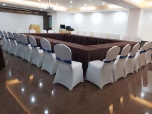 Vienna Classic Hotel Zhuhai Doumen Xinqing Science Park photo 3