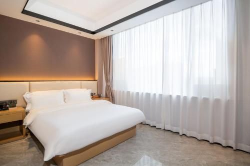 Zhuhai Jinjunyao Hotel main photo