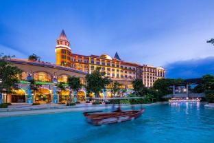 Chimelong Circus Hotel Zhuhai Ocean Kingdom photo 2