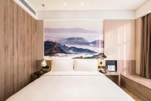 Atour Hotel Guangzhou Jiangtai Road Metro Station photo 3