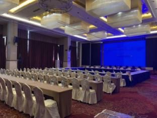 Hanting Premiun Hotel Huai'an Zhou'enlai Memorial photo 5
