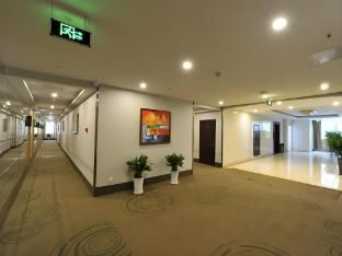 Green Tree Inn Huaian Wanda Plaza East Jiankang Road - Interior view - 3