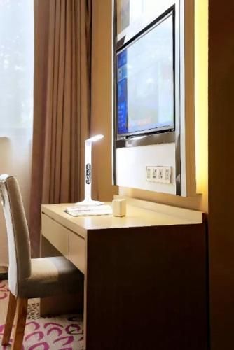 Lavande Hotels Taixing Jiangping Road Yangguang Yipin photo 3