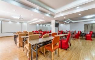 Home Inn Qingdao Long-Distance Bus Terminal Hangzhou Road photo 3