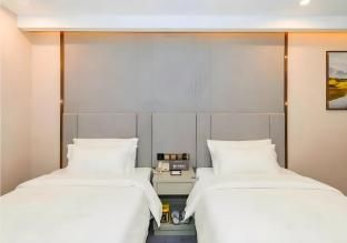 Borrman Hotel Tianjin Railway Station photo 4