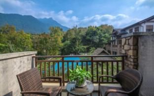 Wuzhishan Yatai Rainforest Resort photo 2