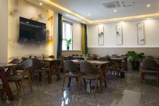 Starway Hotel Urumqi Institute Of Political Science And Law photo 3