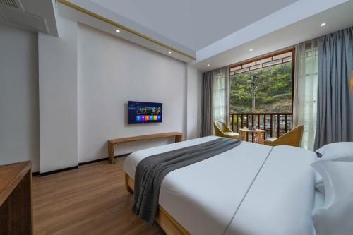 Phoenix Mandu River View Homestay main photo