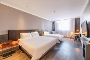 Hanting Premium Hotel Youjia Baicheng Shengli Xi Road photo 4