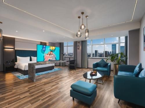 Park Inn Hanzhong Central Square High-speed Railway station main photo