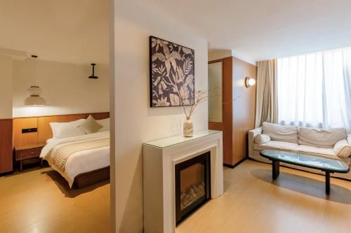 Tuji Lane and Fanghe Homestay (West Street Kaiyuan Temple Branch) photo 3