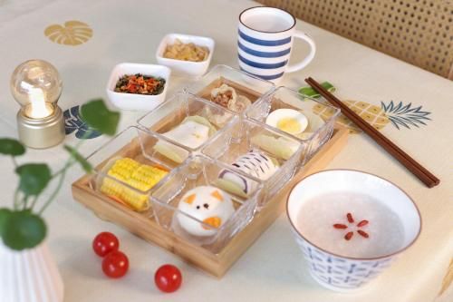 Mount Huangshan Yunqu Kinship B&B - Huangshan Mountain Scenic Area Tangkou South Gate Interchange Ce - Food and beverages - 4