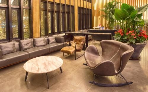 Shanghai Linyin Art Hotel-Free shuttle bus to Pudong Airport and Disneyland photo 2