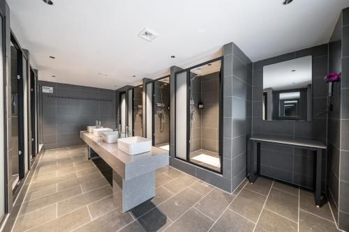 际庭青年旅舍-马当路地铁站店 photo 4