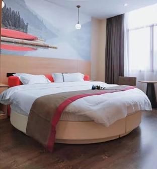 Thank Inn Hotel Yunnan Dehonglianghe County Nandian Road - Guestroom - 2