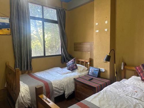 Utopia youth hostel main photo