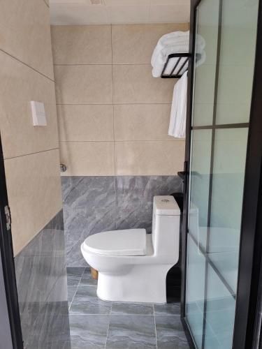 都江堰熊猫谷竹韵山房zhuyunshanfang - Bathroom - 3