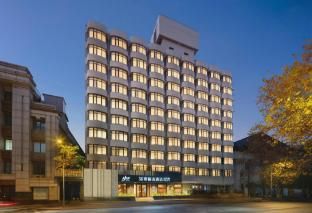 Home Inn Plus Chengdu Chunxi Road Sichuan University Xin'nanmen Metro Station photo 4