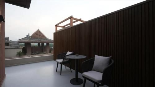 JIYU Hotel - Balcony/terrace - 4