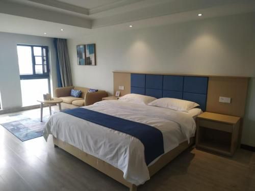 Jiayoulong Hotel, Chenggong District, Kunming photo 2