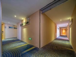 City Comfort Inn Wuhan Dongwu Avenue Light Rail Station photo 2