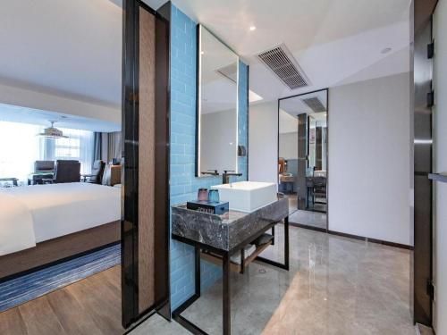 Echarm Hotel Wuhan Keting Polar Ocean World main photo