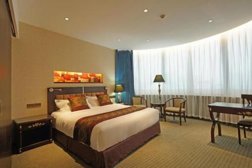 Wuhan Asia Hotel main photo