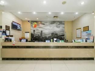 Super 8 Hotel Ningbo Beilun Yingxiu City Hengshan Roa - Interior view - 4