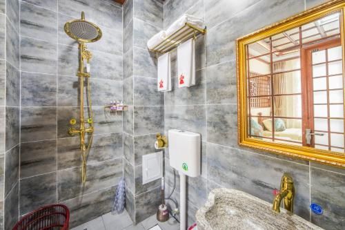 Boutique Sunshine Standard Room - Bathroom - 1