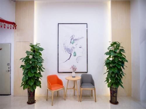 7 Days Premium·Jiangmen Diwang Square photo 4