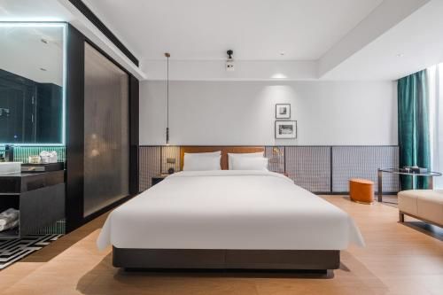 Chenfeng Hotel Jingdezhen Taoyangli People's Square Branch photo 3