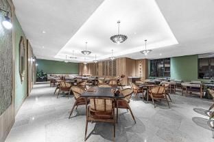 UrCove By Hyatt Kashgar Ancient City Scenic Area photo 3