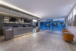 Hanting Hotel Lianyungang East Railway Station photo 2