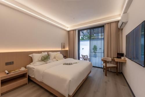 Lane Wisdom Garden Hotel - Lijiang Ancient City Zhongyi Market photo 2