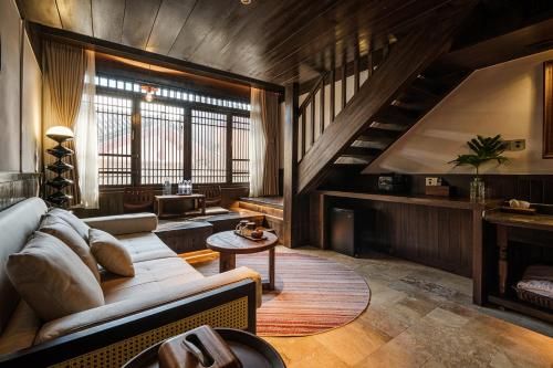 Floral Sheqinghe B&B photo 2