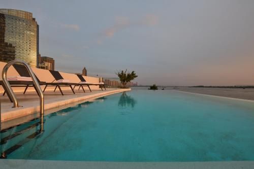 Floral Luxury Wuhu Lake Art Hotel photo 4