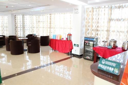 Vatica Xuzhou Suining Bus Station Building Materials City Hotel main photo