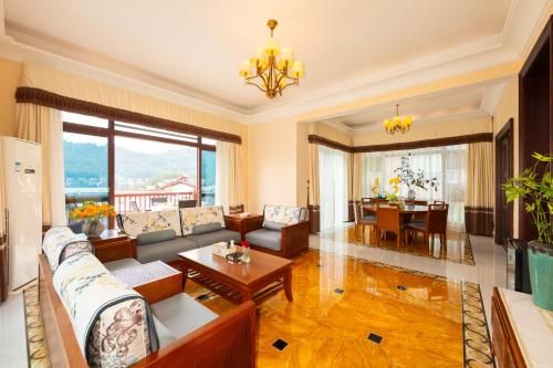 Pandora Valley Villas-English Services photo 2