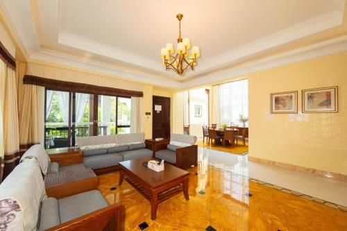 Pandora Valley Villas-English Services photo 3