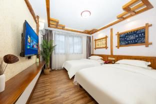 Happy Nook Inn-offer English and Japanese service - Interior view - 2
