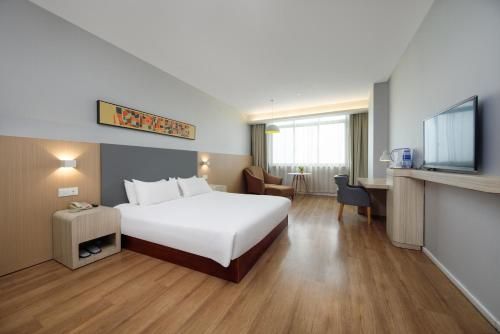 Urba Hotel, Danyang Technical Secondary School, Municipal Traditional Chinese Medicine Hospital photo 5