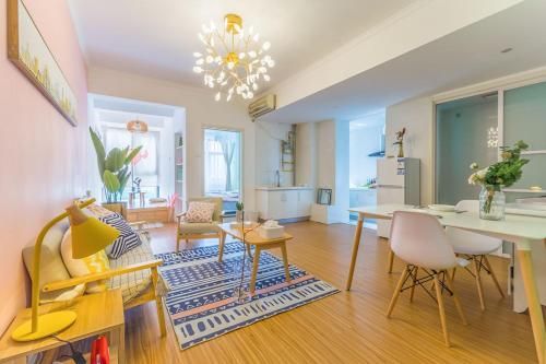 Local Boutique Homestay (Zhengzhou Jincheng Times Square) photo 2