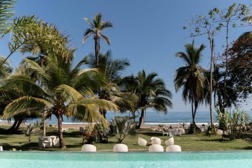 Le Cameleon Hotel - Surrounding environment - 2