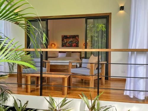 El Nido Jungle Lodge - Balcony/terrace - 1