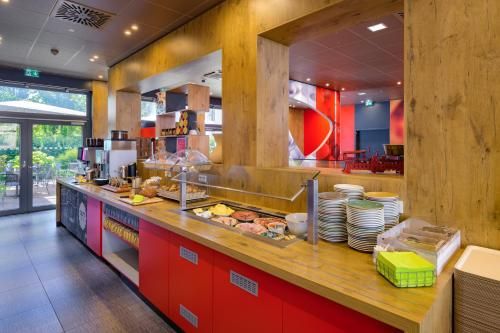 Ibis Muenchen City Arnulfpark - Food and beverages - 3