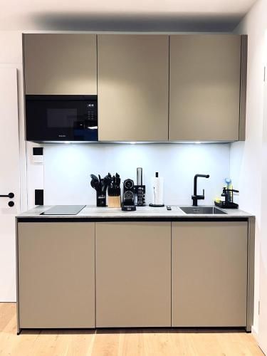 Mikes Apartments Munich - Kitchen - 3