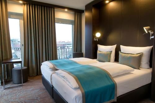Motel One Munchen-Olympia Gate photo 3