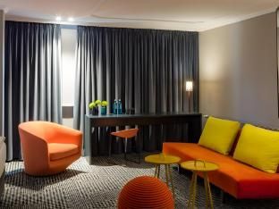 The Midtown Hotel photo 2